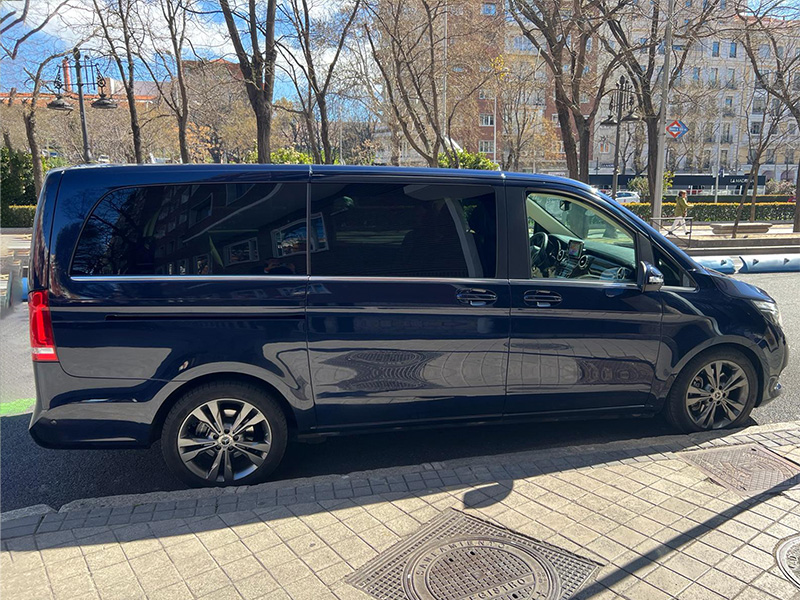 pdm-mercedes-clase-v-azul-01